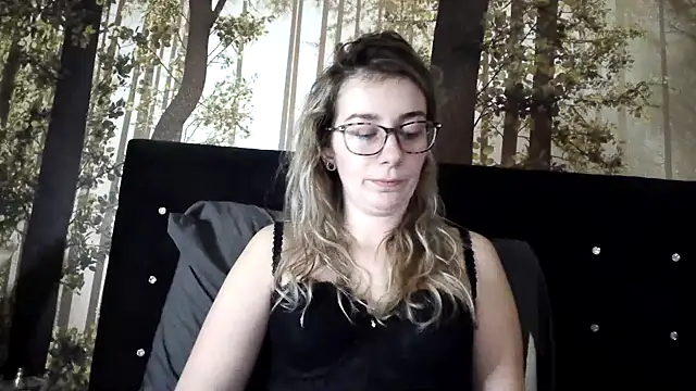 Snapshot of ginachiron chatting on January 27, 2025, 8:39 pm ginachiron online show from January 27, 2025, 8:39 pm