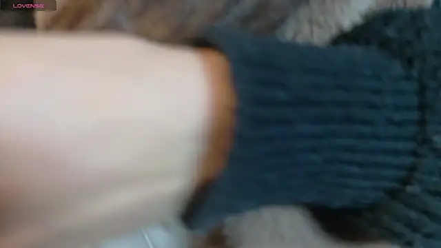 Snapshot of sweetdam12 chatting on September 18, 2025, 7:39 pm sweetdam12 online show from September 18, 2025, 7:39 pm