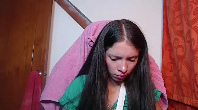 sweetdam12 online show from January 27, 2025, 8:07 pm