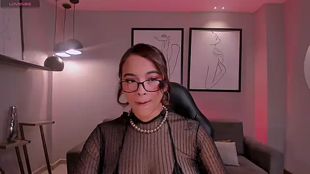 Snapshot of CarlaSmithX chatting on March 12, 2025, 4:08 am CarlaSmithX online show from March 12, 2025, 4:08 am