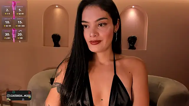 GiaFerrara online show from February 16, 2025, 11:17 pm