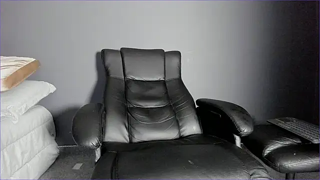 Snapshot of Brock_hurn1 chatting on May 27, 2026, 2:57 pm Brock hurn1 online show from May 27, 2026, 2:57 pm