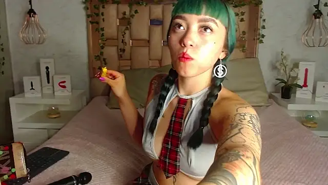 Snapshot of GigiVolkova chatting on March 19, 2025, 8:32 pm GigiVolkova online show from March 19, 2025, 8:32 pm