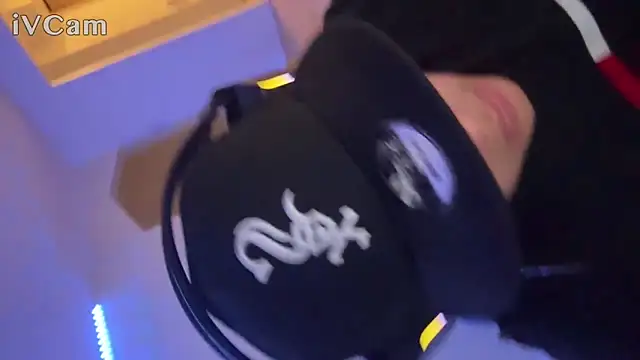 Snapshot of Naitsirc- chatting on January 4, 2025, 2:25 am Naitsirc- online show from January 4, 2025, 2:25 am