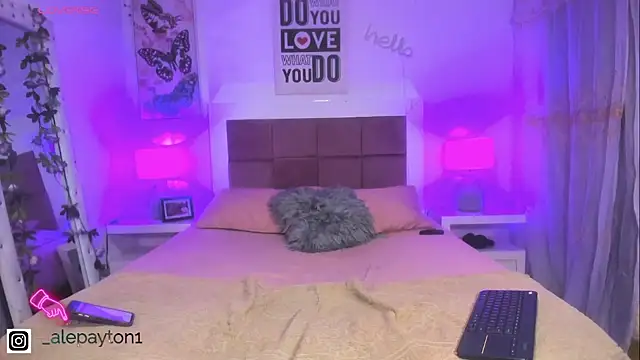 Snapshot of Alexa_paytom1 chatting on February 28, 2026, 11:48 pm Alexa paytom1 online show from February 28, 2026, 11:48 pm