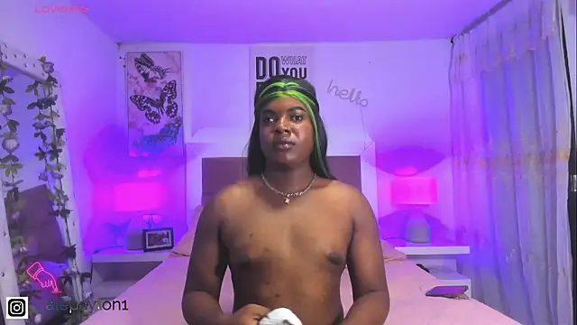 Snapshot of Alexa_paytom1 chatting on February 8, 2026, 4:43 am Alexa paytom1 online show from February 8, 2026, 4:43 am