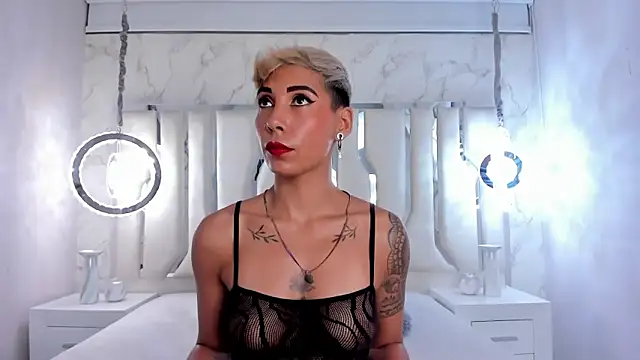 MiaMorgan  online show from February 27, 2025, 3:37 pm
