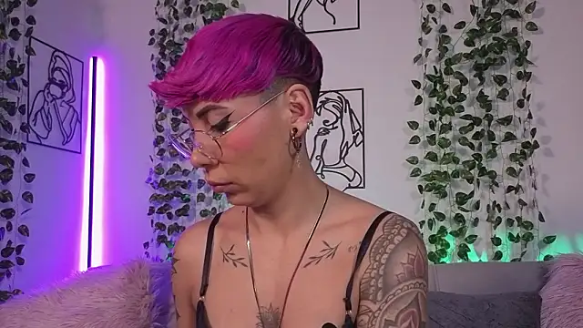 MiaMorgan  online show from March 9, 2026, 12:41 pm