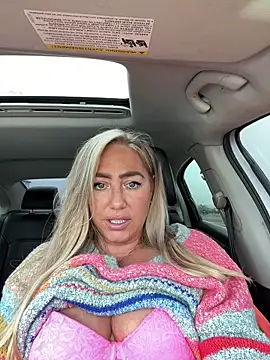 sunshinekisses online show from March 31, 2026, 4:42 pm