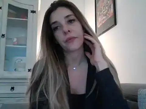 Snapshot of MissBella131 chatting on December 3, 2024, 10:56 am MissBella131 online show from December 3, 2024, 10:56 am