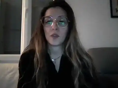 Snapshot of MissBella131 chatting on February 1, 2025, 6:19 pm MissBella131 online show from February 1, 2025, 6:19 pm