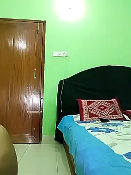 Taniya07 online show from February 10, 2025, 12:29 pm
