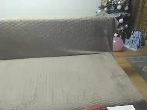 AngelAndDevil92 online show from December 12, 2024, 6:21 pm