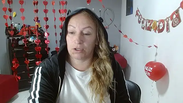 emperabigbootybigass online show from February 20, 2025, 12:47 pm