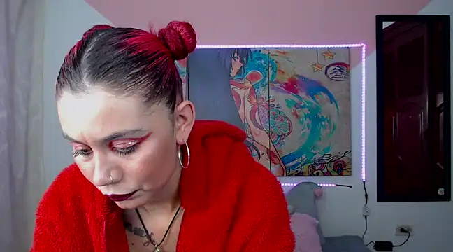 Snapshot of Misskinkydirty97 chatting on December 11, 2024, 12:12 am Misskinkydirty97 online show from December 11, 2024, 12:12 am