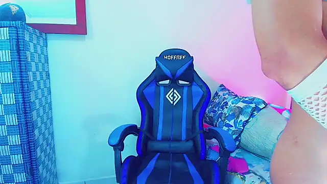 aidaathh online show from October 14, 2025, 1:01 pm