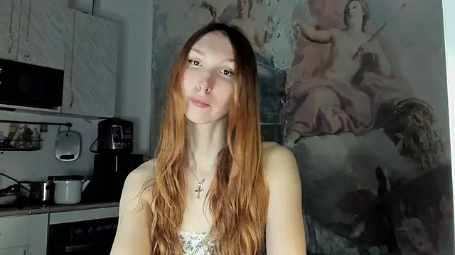 LisaIcon online show from April 18, 2026, 2:19 pm