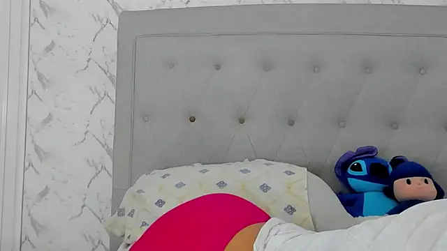 Snapshot of luigiferrara chatting on October 6, 2025, 9:48 pm luigiferrara online show from October 6, 2025, 9:48 pm