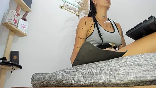 Snapshot of Sophia_dirty31 chatting on September 26, 2025, 10:16 pm Sophia dirty31 online show from September 26, 2025, 10:16 pm