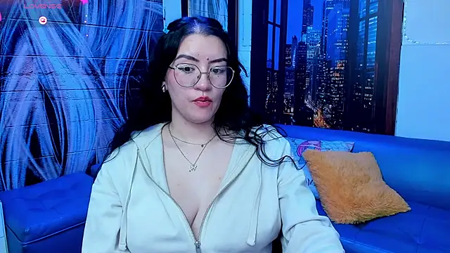 Violetaa diazz online show from February 2, 2025, 9:18 am