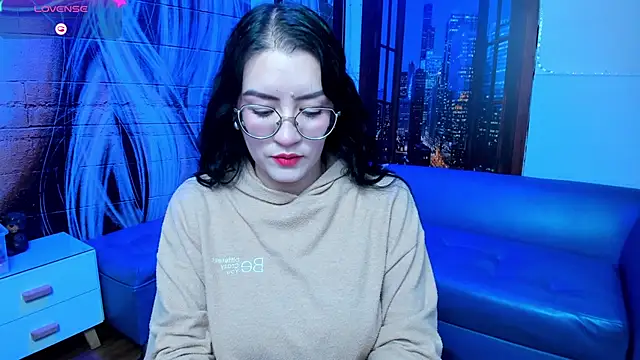 Violetaa diazz online show from February 25, 2025, 9:04 pm