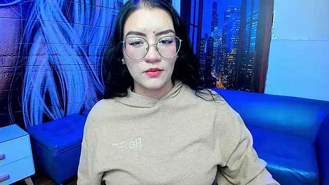 Violetaa diazz online show from February 7, 2025, 9:15 pm