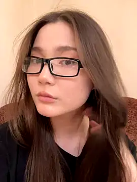 Snapshot of Milka23 chatting on September 13, 2025, 2:28 pm Milka23 online show from September 13, 2025, 2:28 pm