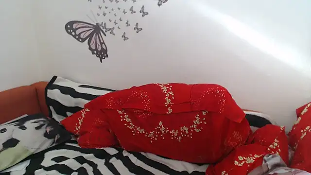 LadyHellene online show from February 26, 2025, 8:28 am