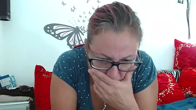 Snapshot of LadyHellene chatting on September 22, 2025, 6:08 am LadyHellene online show from September 22, 2025, 6:08 am