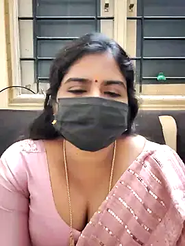 Snapshot of rani_deepa chatting on December 30, 2024, 12:52 pm rani deepa online show from December 30, 2024, 12:52 pm