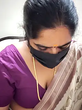 Snapshot of rani_deepa chatting on November 7, 2025, 4:11 pm rani deepa online show from November 7, 2025, 4:11 pm