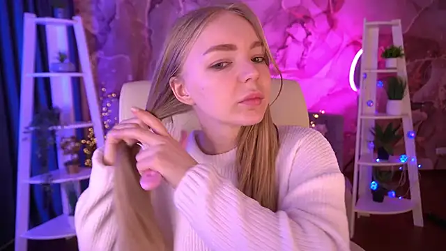 Snapshot of EmilySunshineS chatting on February 4, 2026, 7:14 am EmilySunshineS online show from February 4, 2026, 7:14 am