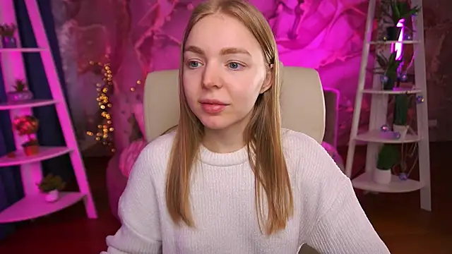 Snapshot of EmilySunshineS chatting on March 2, 2026, 7:48 am EmilySunshineS online show from March 2, 2026, 7:48 am