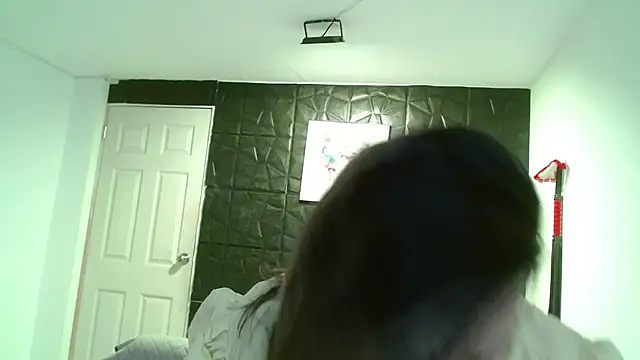 Snapshot of CINTHIA1609 chatting on September 10, 2025, 8:19 pm CINTHIA1609 online show from September 10, 2025, 8:19 pm