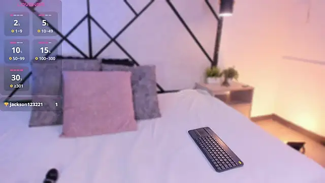 Snapshot of marie_miller_ chatting on October 7, 2025, 12:17 pm marie miller online show from October 7, 2025, 12:17 pm