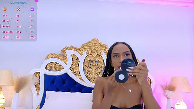 Snapshot of AshleyFerri chatting on October 29, 2025, 11:09 am AshleyFerri online show from October 29, 2025, 11:09 am