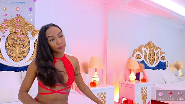 Snapshot of AshleyFerri chatting on October 13, 2025, 11:01 am AshleyFerri online show from October 13, 2025, 11:01 am