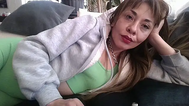 KarolinaReaper online show from February 17, 2025, 2:17 pm