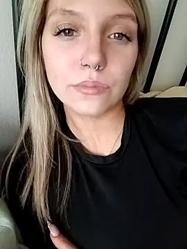 Snapshot of TheyCallMeSir6669 chatting on January 20, 2025, 7:25 pm TheyCallMeSir6669 online show from January 20, 2025, 7:25 pm