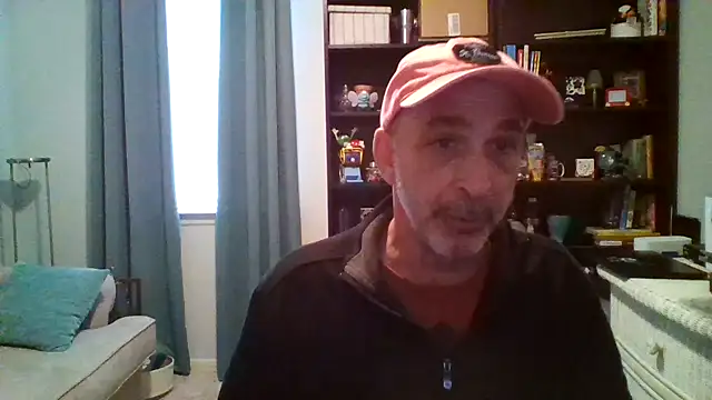 Snapshot of TheyCallMeSir6669 chatting on February 14, 2025, 4:09 pm TheyCallMeSir6669 online show from February 14, 2025, 4:09 pm