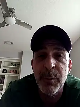 Snapshot of TheyCallMeSir6669 chatting on February 5, 2025, 2:08 am TheyCallMeSir6669 online show from February 5, 2025, 2:08 am