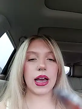 Snapshot of TheyCallMeSir6669 chatting on February 14, 2025, 10:14 pm TheyCallMeSir6669 online show from February 14, 2025, 10:14 pm