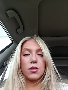 Snapshot of TheyCallMeSir6669 chatting on February 19, 2025, 6:21 pm TheyCallMeSir6669 online show from February 19, 2025, 6:21 pm