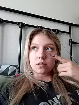 Snapshot of TheyCallMeSir6669 chatting on January 23, 2025, 7:18 pm TheyCallMeSir6669 online show from January 23, 2025, 7:18 pm