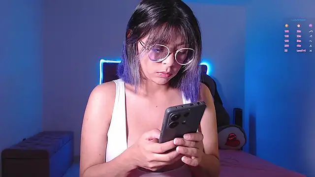 Snapshot of SMIILING_PRINCESS chatting on January 14, 2025, 3:22 am SMIILING PRINCESS online show from January 14, 2025, 3:22 am