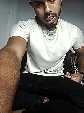 Snapshot of arafat_mia chatting on March 16, 2025, 2:11 pm arafat mia online show from March 16, 2025, 2:11 pm