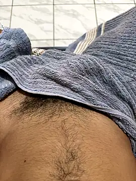 E Himeros online show from September 26, 2025, 5:03 am