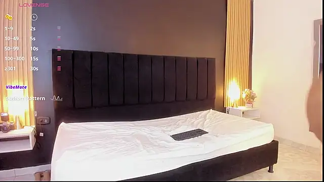 sweetsofia18 online show from November 27, 2025, 3:45 pm