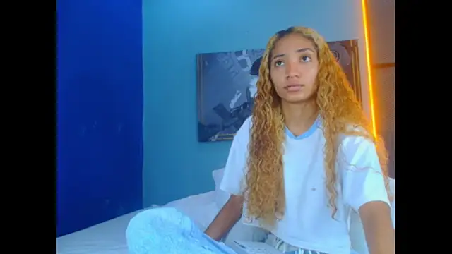 Charlotte Love10 online show from November 7, 2025, 11:48 am