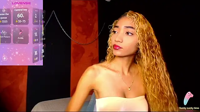 Charlotte Love10 online show from September 28, 2025, 11:39 am